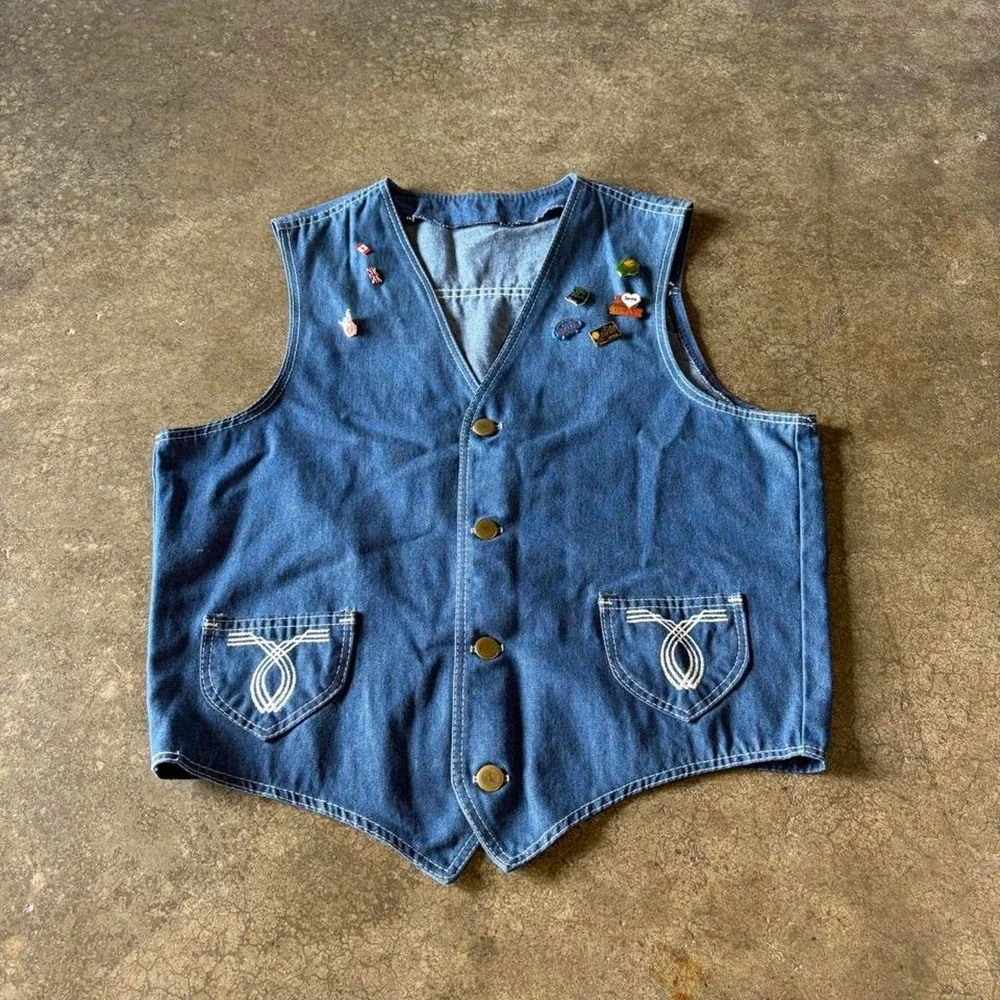 1970s denim levis style patchwork button vest